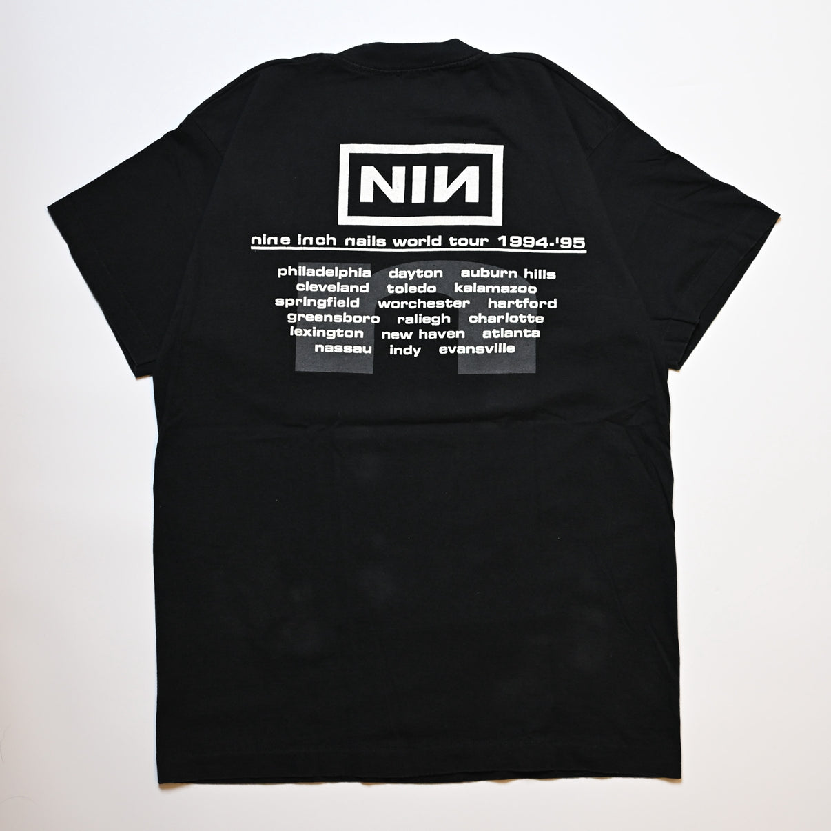 NINE INCH NAILS DOWNWARD SPIRAL WORLD TOUR 1994-1995 CUT TAG L-XL (k_1232)
