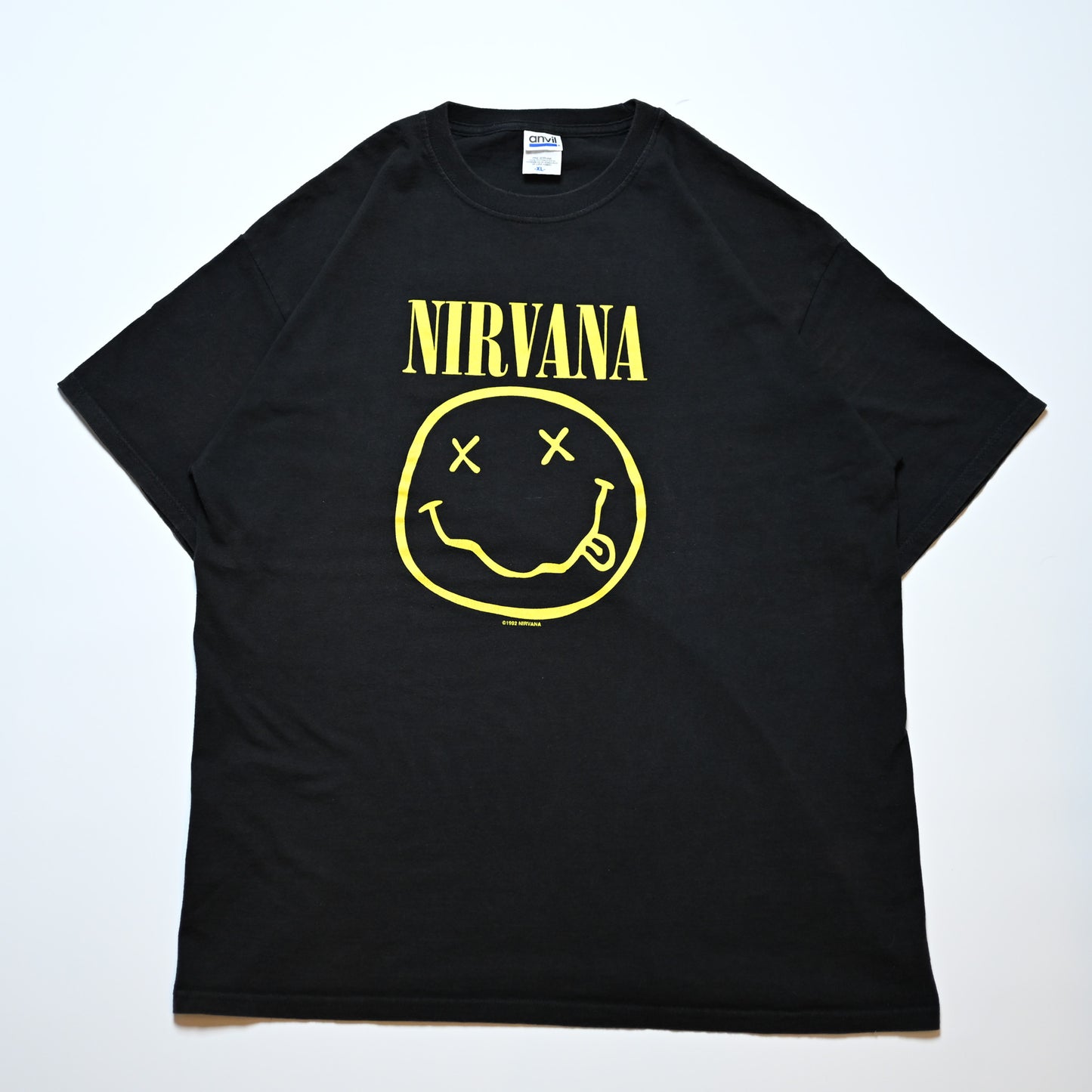 NIRVANA 00s SMILE ANVIL XL (b_1061)